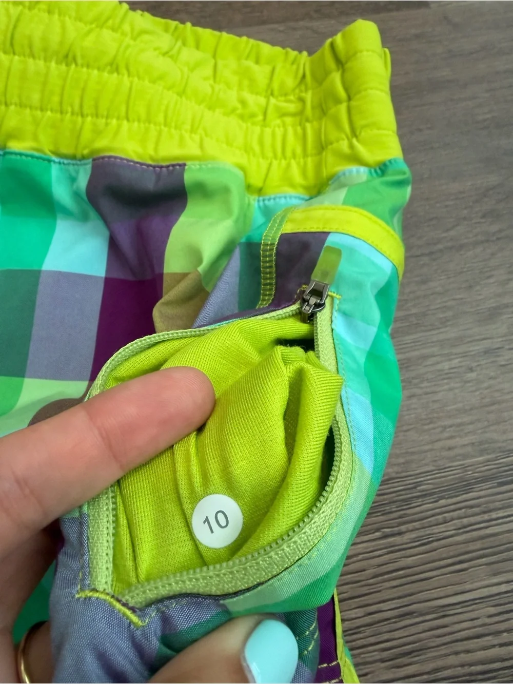 Lululemon Tracker Shorts Foxy Plaid Lime Potion Purple Size 10 Vintage Running